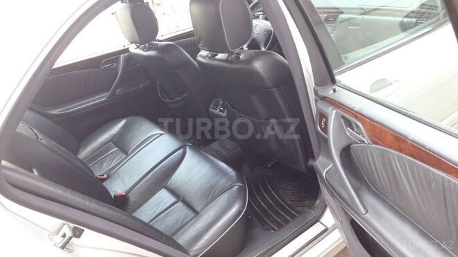Mercedes E 240 2002, 245,000 km - 2.6 l - Lənkəran