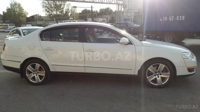 Volkswagen Passat 2007, 256,000 km - 1.8 l - Bakı