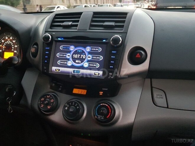 Toyota RAV4 2009, 145,807 km - 2.4 l - Bakı