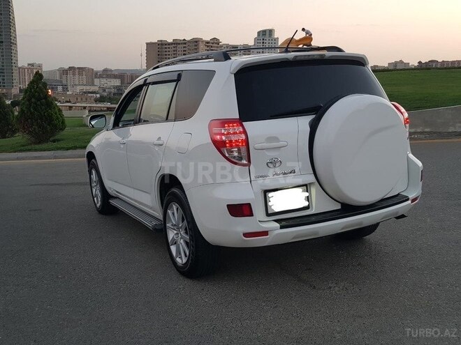 Toyota RAV4 2009, 145,807 km - 2.4 l - Bakı