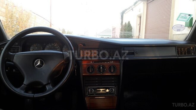 Mercedes 190 1992, 321,543 km - 2.0 l - Bakı