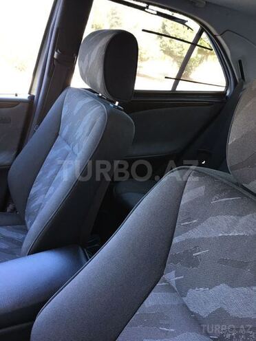 Mercedes E 220 2000, 239,000 km - 2.2 l - Bakı