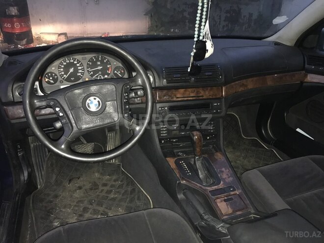 BMW 528 1995, 333,014 km - 2.8 l - Bakı
