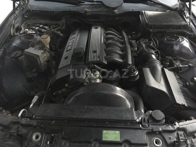 BMW 528 1995, 333,014 km - 2.8 l - Bakı
