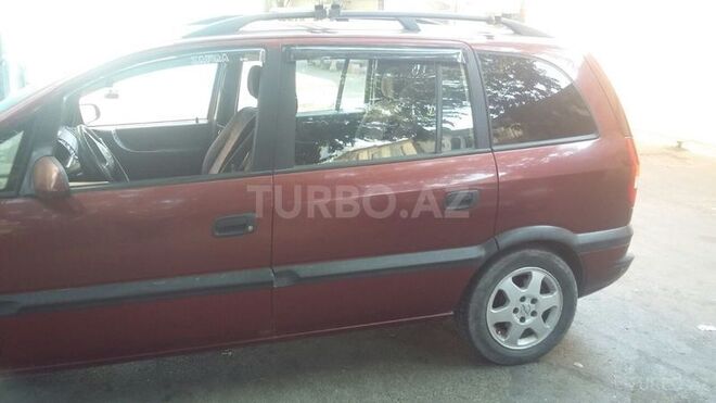 Opel Zafira 2000, 335,000 km - 1.8 l - Bakı