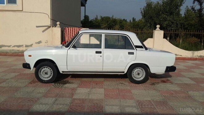 LADA (VAZ) 2107 2009, 85,000 km - 1.6 l - Bakı