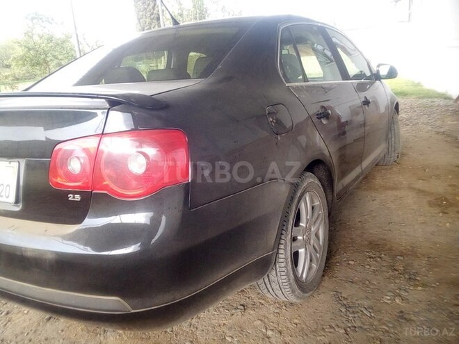 Volkswagen Jetta 2007, 190,000 km - 2.5 л - Sabirabad