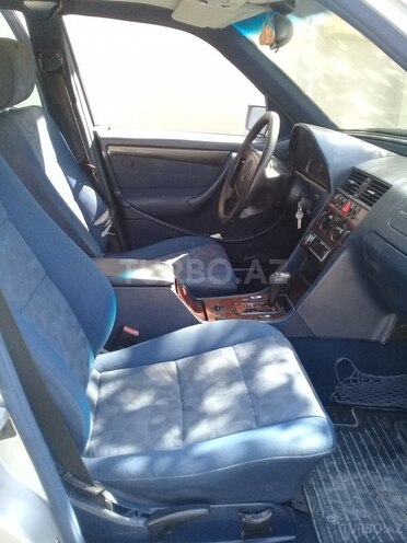 Mercedes C 220 1998, 298,800 km - 2.2 l - Bakı