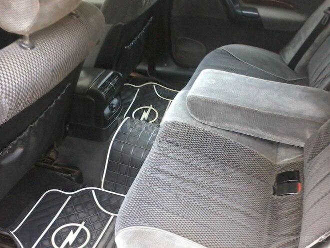 Opel Omega 1995, 255,000 km - 2.0 l - Bakı