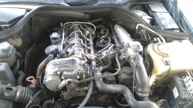 Mercedes C 220 1998, 305,680 km - 2.2 l - Sumqayıt