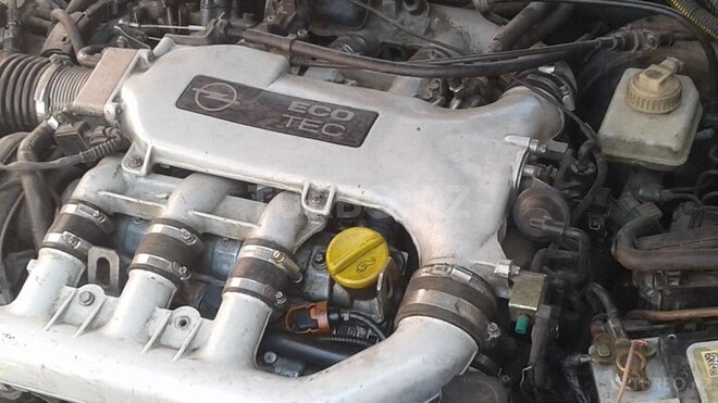 Opel Vectra 1997, 250,000 km - 0.3 l - Bakı