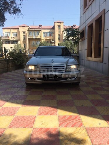 Mercedes C 180 1998, 320,000 km - 1.8 l - Bakı