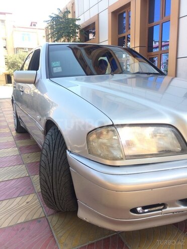 Mercedes C 180 1998, 320,000 km - 1.8 l - Bakı
