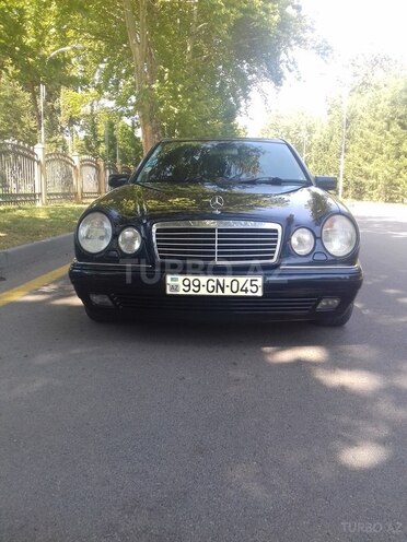 Mercedes E 240 1999, 305,000 km - 2.4 l - Mingəçevir