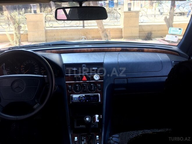 Mercedes C 180 1998, 320,000 km - 1.8 l - Bakı
