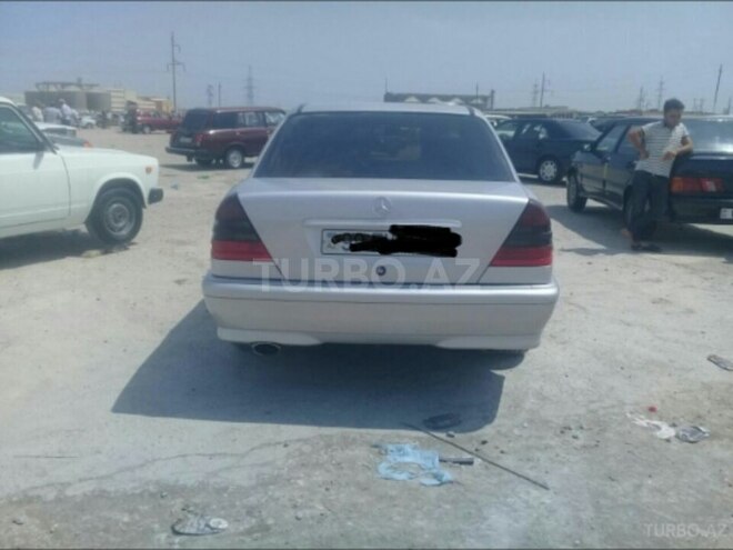 Mercedes C 240 1998, 275,421 km - 2.4 л - Bakı