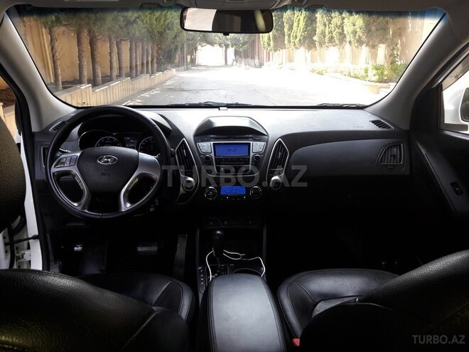 Hyundai ix35 2010, 68,000 km - 2.0 l - Bakı