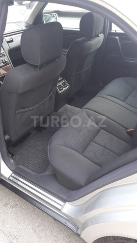 Mercedes E 200 1999, 225,000 km - 2.0 l - Bakı