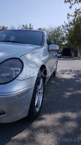 Mercedes C 240 2001, 275,915 km - 2.6 l - Mingəçevir