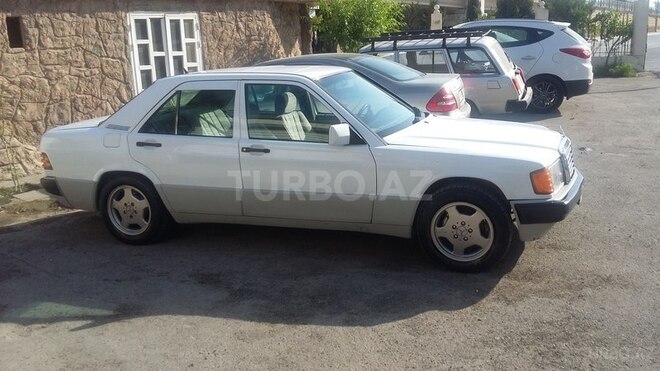 Mercedes 190 1991, 140,000 km - 2.0 l - Bakı