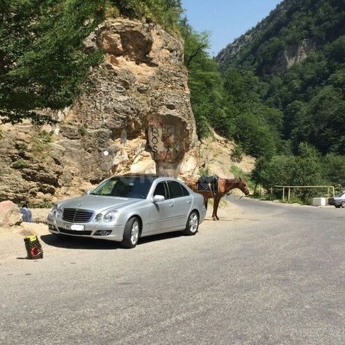 Mercedes E 220 2007, 209,116 km - 2.2 l - Bakı