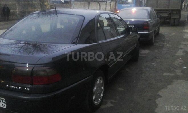 Opel Omega 1994, 296,738 km - 2.0 l - Gəncə