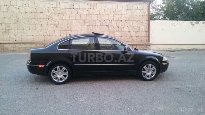 Volkswagen Passat 2004, 128,000 km - 1.8 l - Bakı