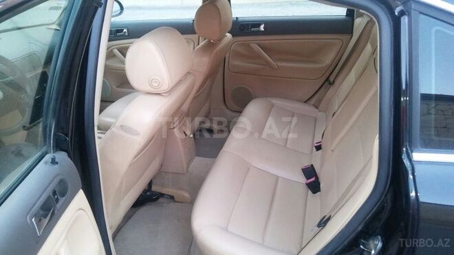 Volkswagen Passat 2004, 128,000 km - 1.8 l - Bakı