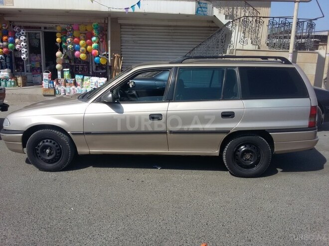 Opel Astra 1997, 349,800 km - 1.6 l - Bakı