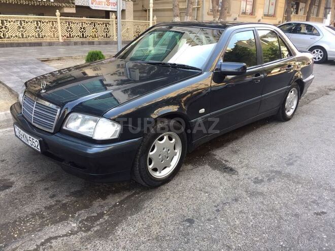 Mercedes C 180 1999, 270,000 km - 1.8 l - Bakı