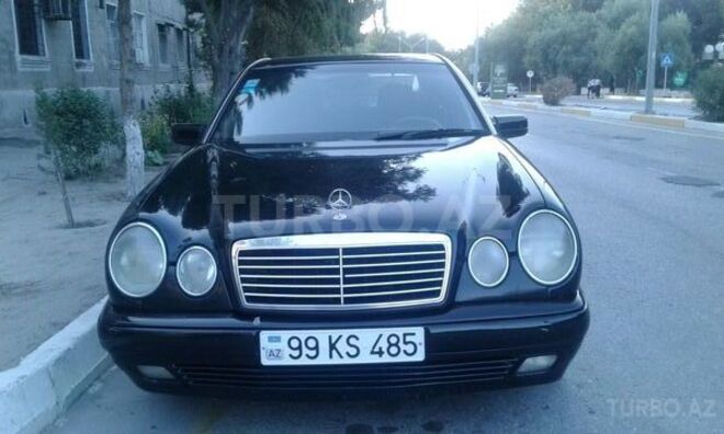 Mercedes E 200 1995, 2,851,231 km - 0.2 л - Bakı