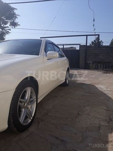 Mercedes E 220 2006, 273,000 km - 2.2 л - Bakı