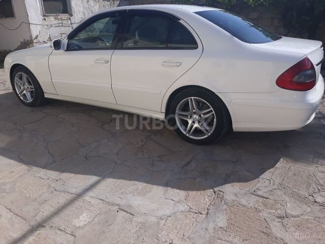 Mercedes E 220 2006, 273,000 km - 2.2 л - Bakı