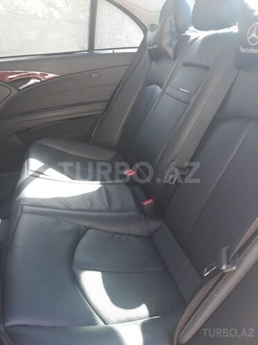 Mercedes E 220 2006, 273,000 km - 2.2 л - Bakı