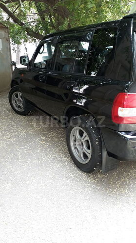 Mitsubishi Pajero io 2000, 246,000 km - 2.0 l - Bakı