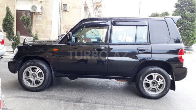 Mitsubishi Pajero io 2000, 246,000 km - 2.0 l - Bakı