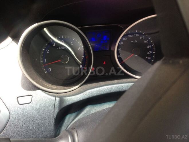 Hyundai ix35 2012, 61,000 km - 2.0 l - Bakı