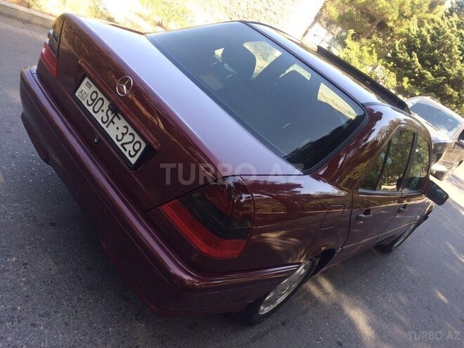 Mercedes C 180 2000, 241,000 km - 1.8 l - Bakı