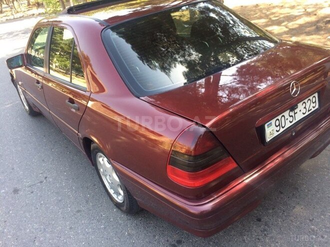 Mercedes C 180 2000, 241,000 km - 1.8 l - Bakı