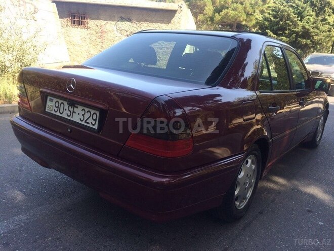Mercedes C 180 2000, 241,000 km - 1.8 l - Bakı
