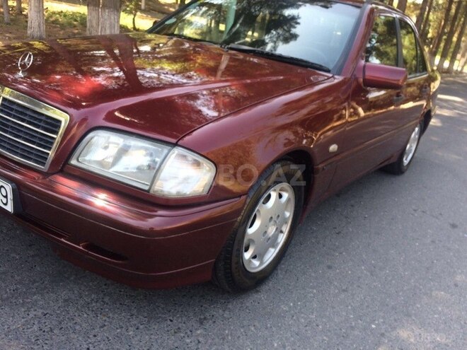 Mercedes C 180 2000, 241,000 km - 1.8 l - Bakı