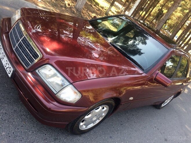 Mercedes C 180 2000, 241,000 km - 1.8 l - Bakı