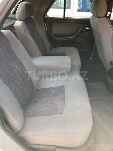 GAZ 31105 2004, 107,000 km - 2.3 л - Bakı