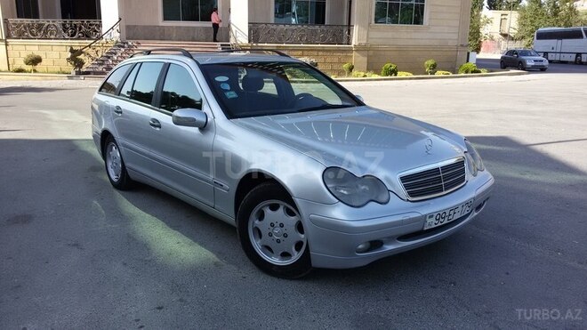 Mercedes C 220 2001, 231,211 km - 2.2 l - Bakı
