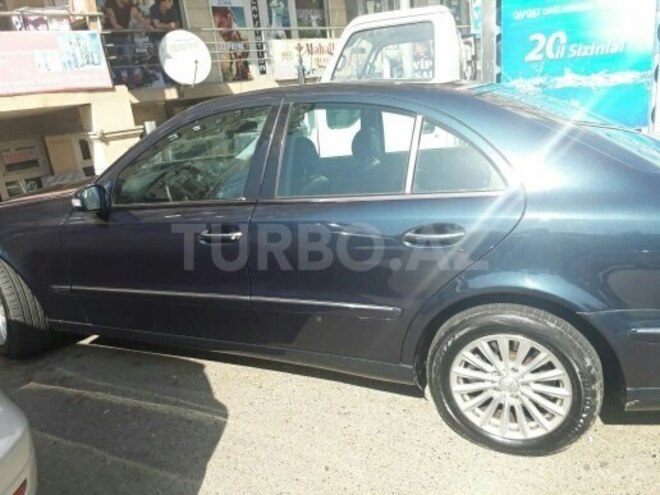 Mercedes E 220 2003, 2,500,000 km - 2.2 l - Bakı