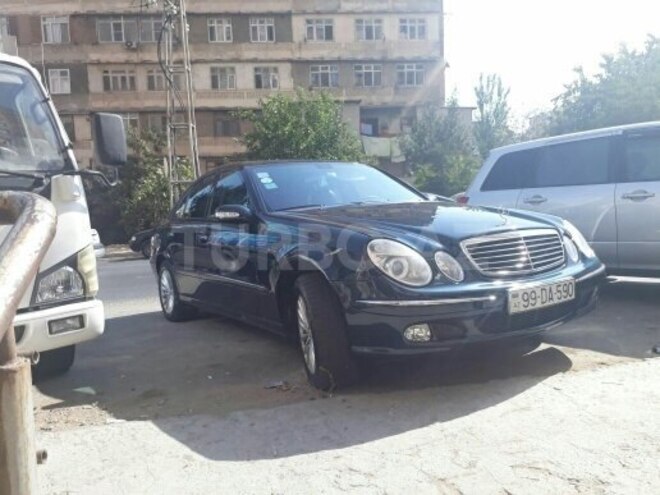 Mercedes E 220 2003, 2,500,000 km - 2.2 l - Bakı