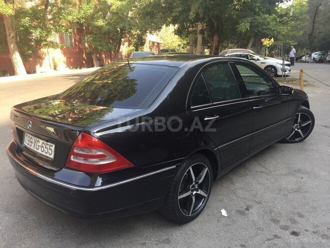 Mercedes C 200 2002, 272,000 km - 2.0 l - Bakı