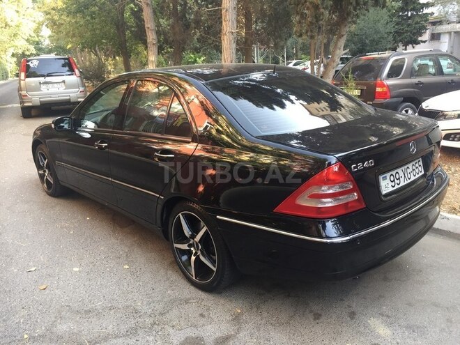 Mercedes C 200 2002, 272,000 km - 2.0 l - Bakı