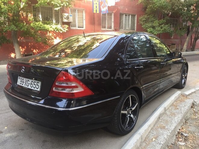 Mercedes C 200 2002, 272,000 km - 2.0 l - Bakı