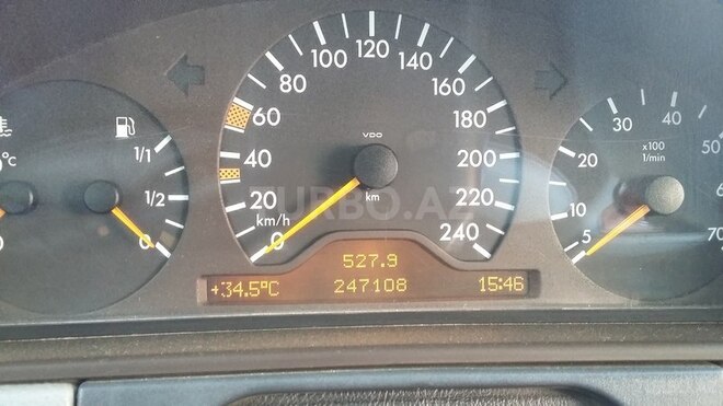 Mercedes E 240 1998, 247,108 km - 2.4 l - Mingəçevir